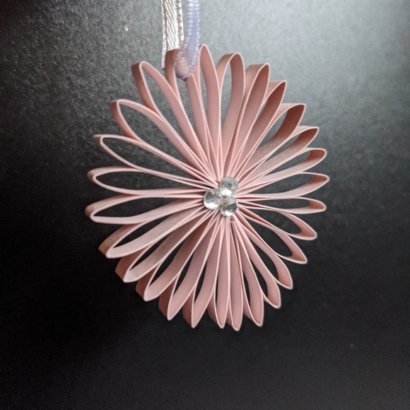 3 Paper Ornaments - Picture 4 of 7